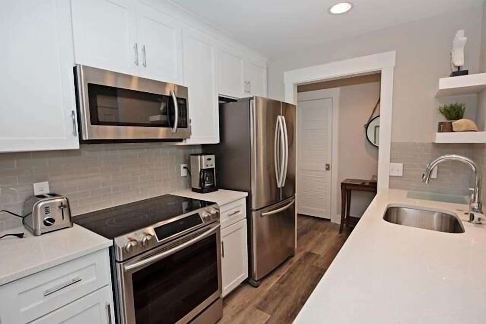 951 Cutter Court at Sea Pines Resort - photo 6
