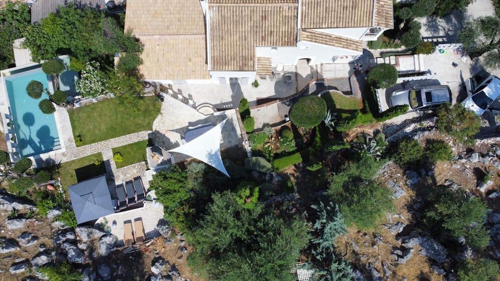 Beautiful Villa in Kassiopi Corfu Greece — 4-Star Luxury Hotel in Corfu, Greece