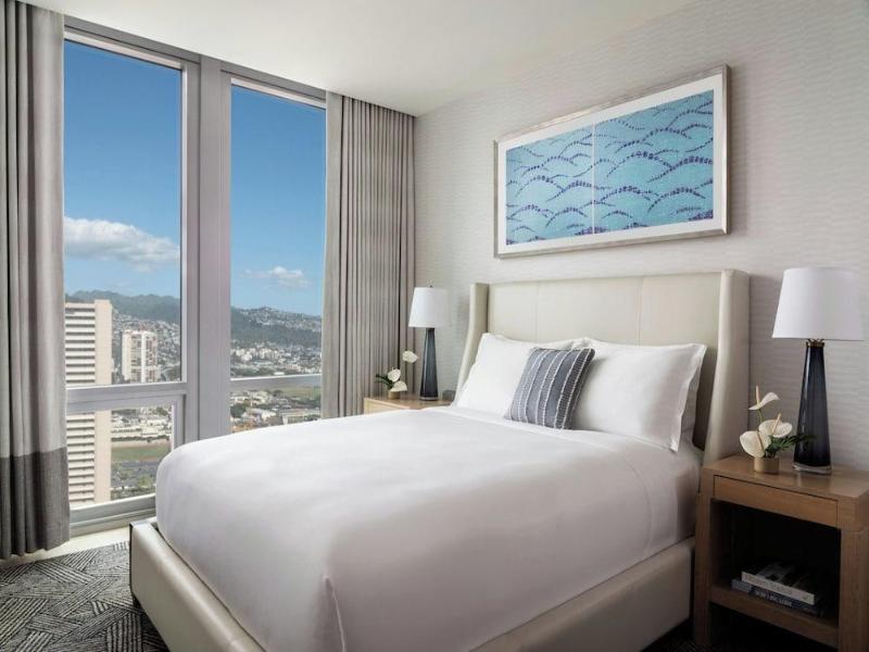 The Ritz Carlton Residences Waikiki Beach - photo 40