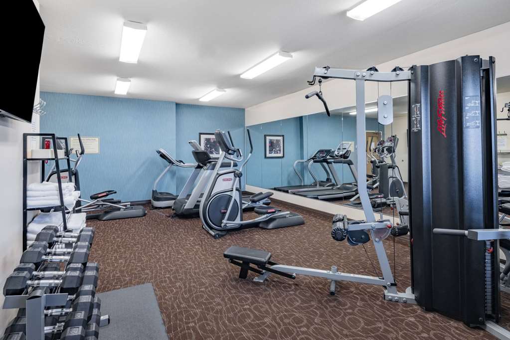 Hawthorn Suites by Wyndham Williston - photo 10