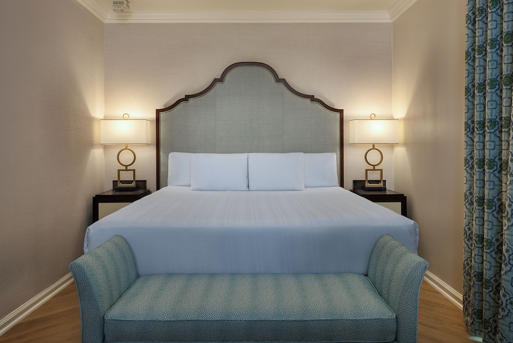 Disney's Beach Club Resort - photo 9