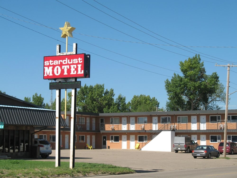 Stardust Motel — Shaunavon
