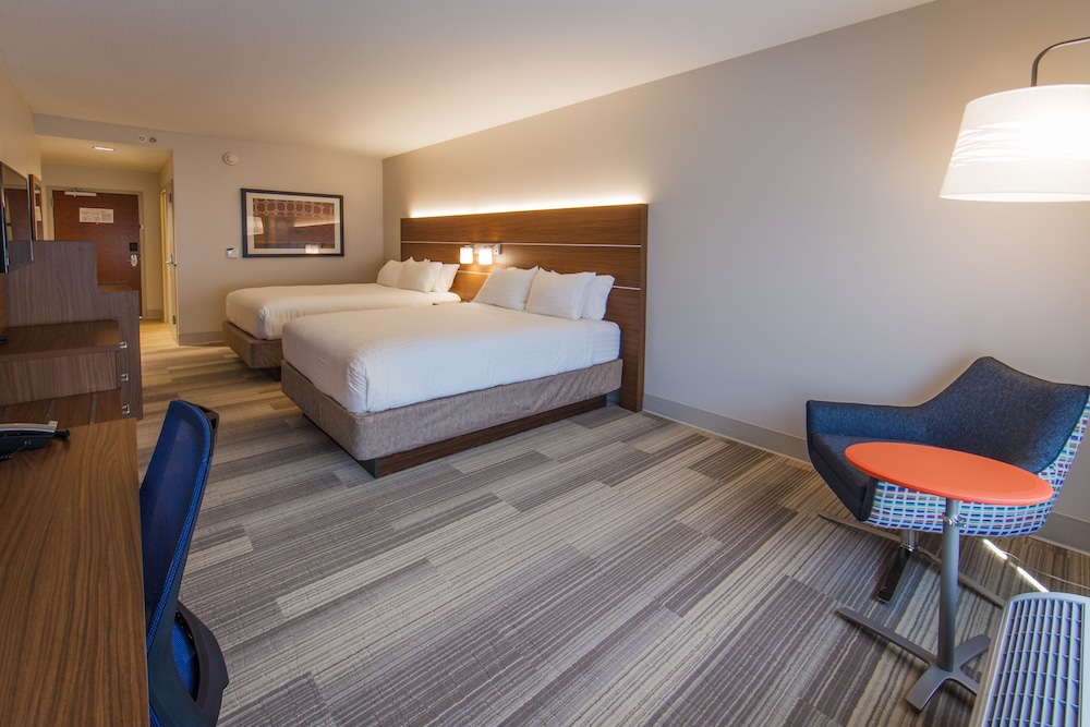 Holiday Inn Express Gatlinburg Downtown by IHG - photo 26
