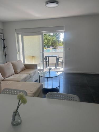 Inviting and bright 90 m2 residence with 4 balconies — 4-Star Luxury Hotel in Biograd Na Moru, Croatia