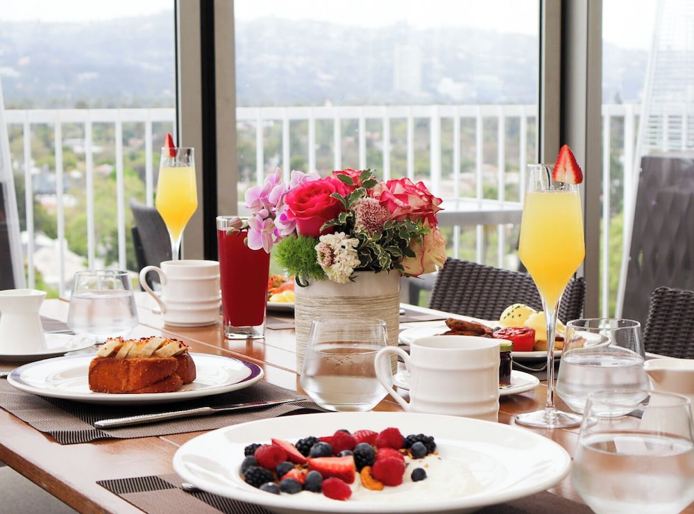 The Beverly Hilton - photo 80