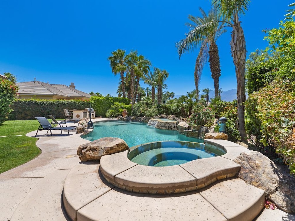 4Br Pga West Pool Home By Elvr 56405 — 5-Star Luxury Hotel in La Quinta, United States