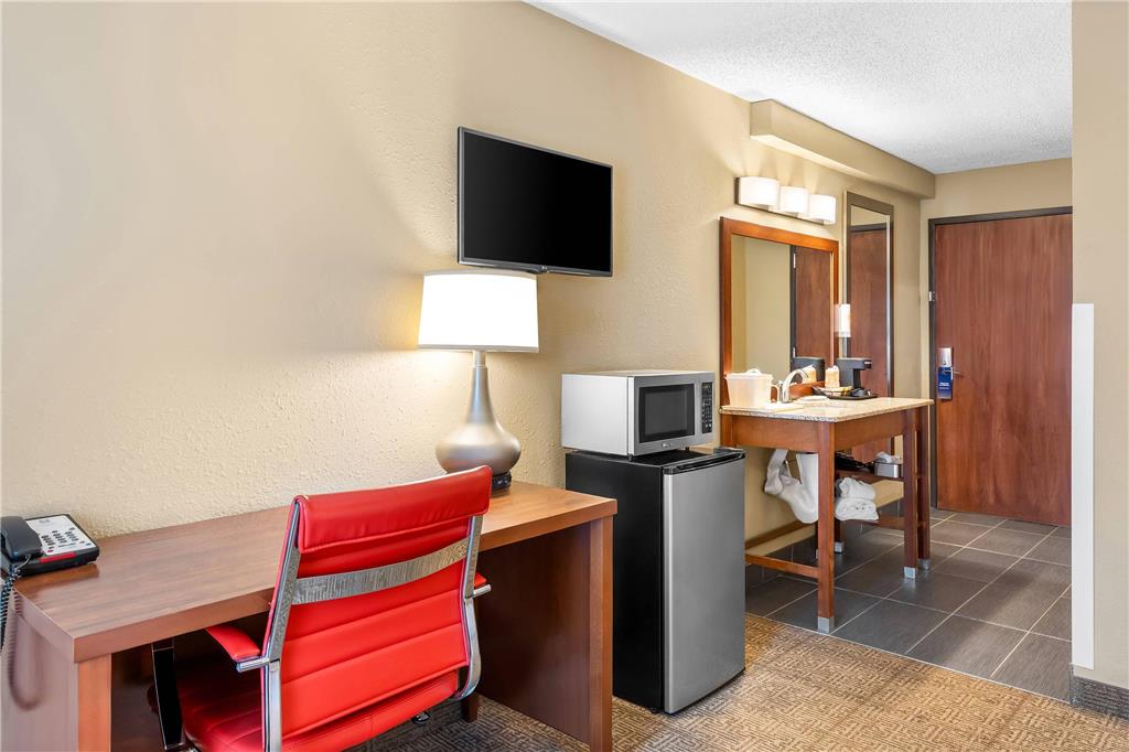 Comfort Inn Mayfield Heights Cleveland East - photo 19