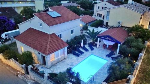 Villa Parlera by Istra Vacation — 4-Star Luxury Hotel in Liznjan, Croatia