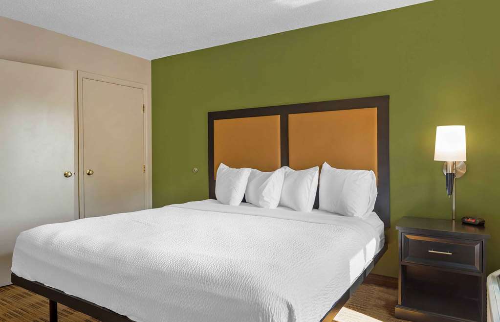 Extended Stay America Suites Cincinnati Blue Ash Reagan Hwy - photo 33