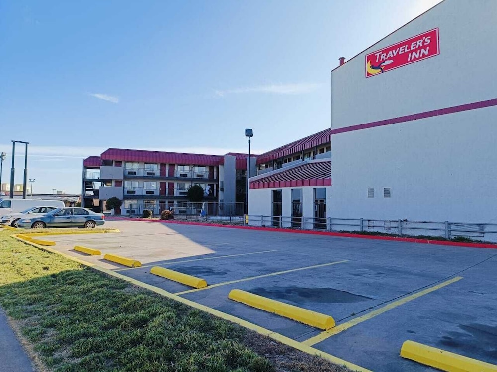 Travelers inn by OYO Wichita Falls - photo 32