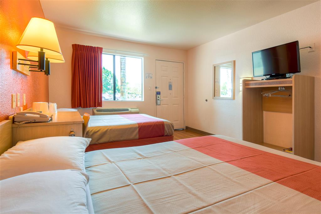 Motel 6 El Cajon CA San Diego - photo 12