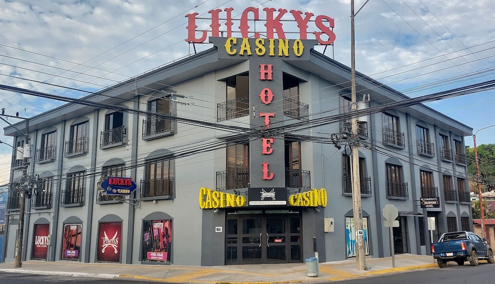 Lucky’s Hotel y Casino in San Isidro, Costa Rica