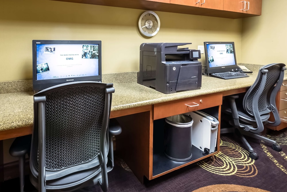 Hampton Inn & Suites by Hilton Tomball Houston NW - photo 42