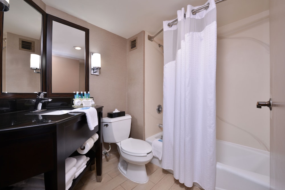 Holiday Inn Express Burlington by IHG - photo 24