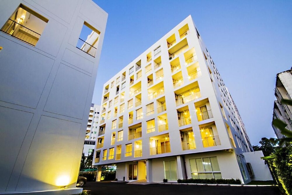 Karin Hotel And Serviced Apartment in Si Racha, Thailand