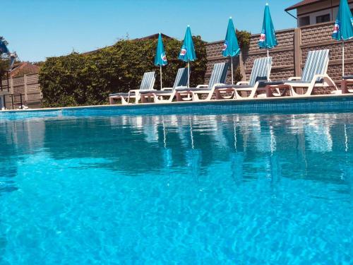 ADMAR Rooms & Restaurant in Costinesti, Romania