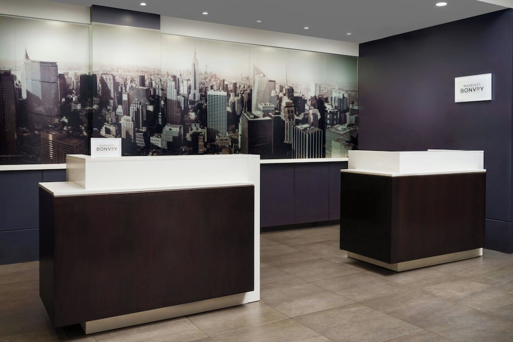 Courtyard by Marriott New York Manhattan Times Square - photo 5