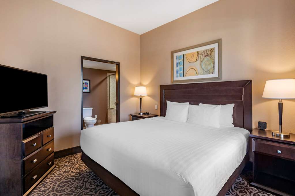 Best Western Plus Las Vegas South Henderson - photo 17