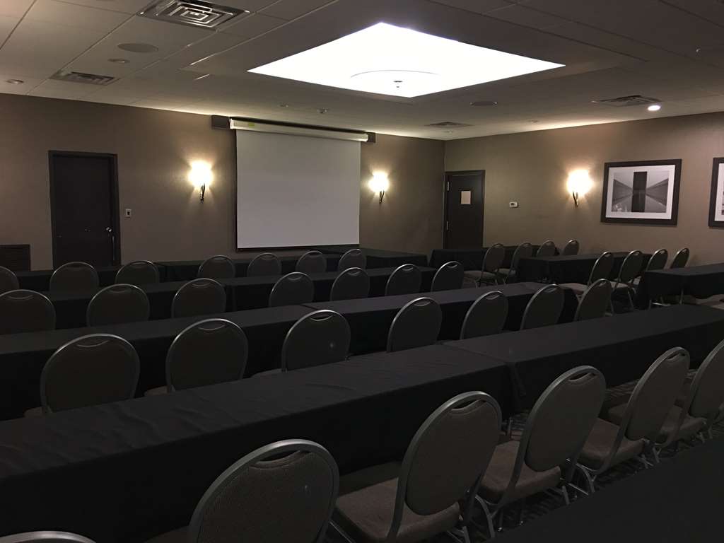 Best Western Plus Kingston Hotel And Conference Center - photo 50
