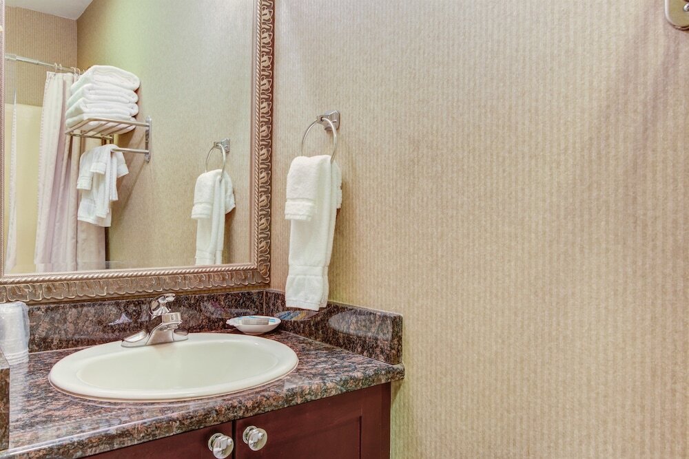 Long Island Lake Resort - photo 8