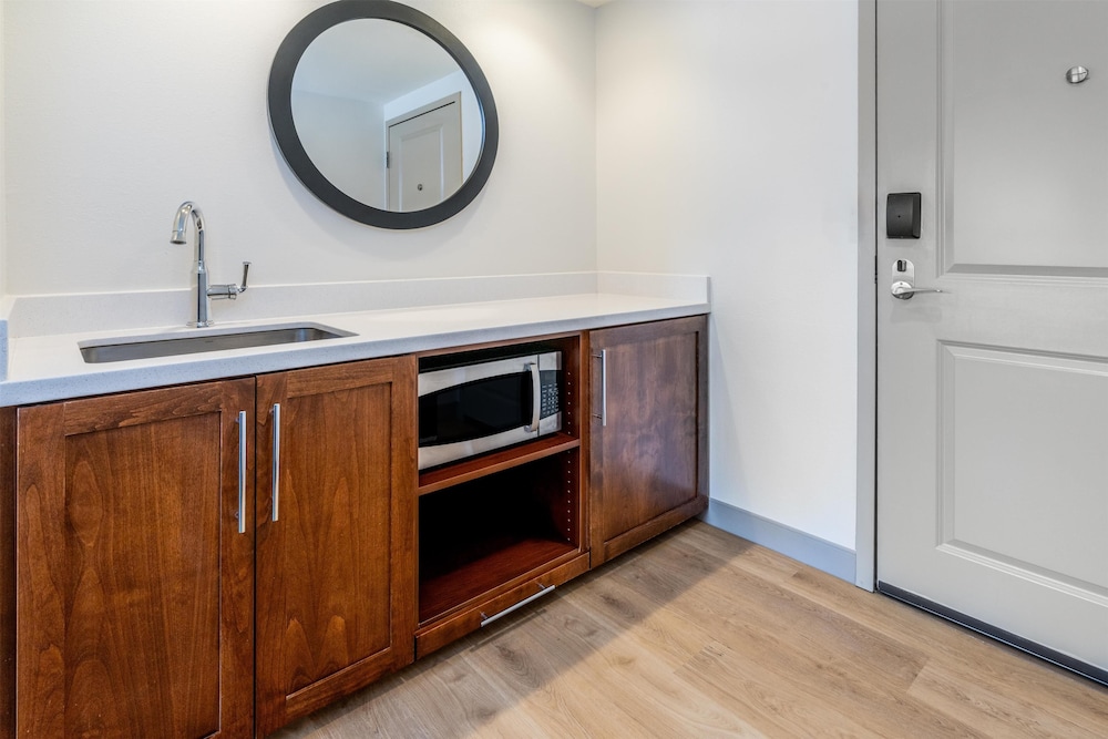 Hampton Inn & Suites Silverthorne - photo 26