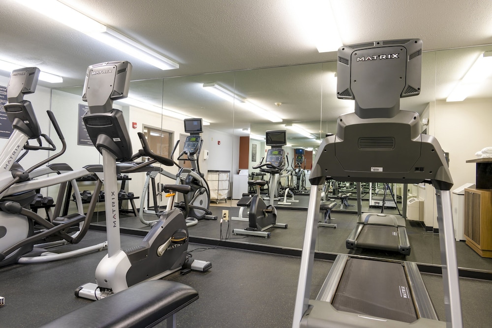 Candlewood Suites East Lansing by IHG - photo 16