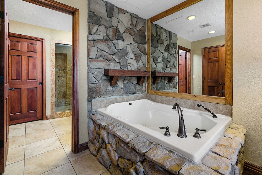 Condos at Canyons Resort by White Pines - photo 60