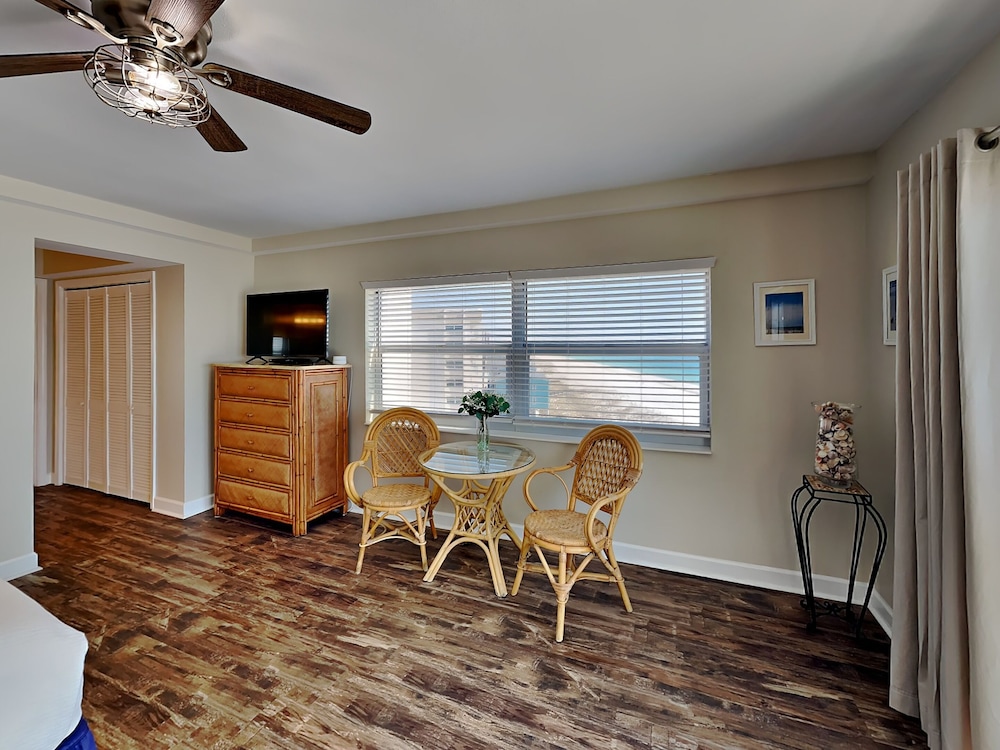 Regency Towers by Southern Vacation Rentals - photo 367