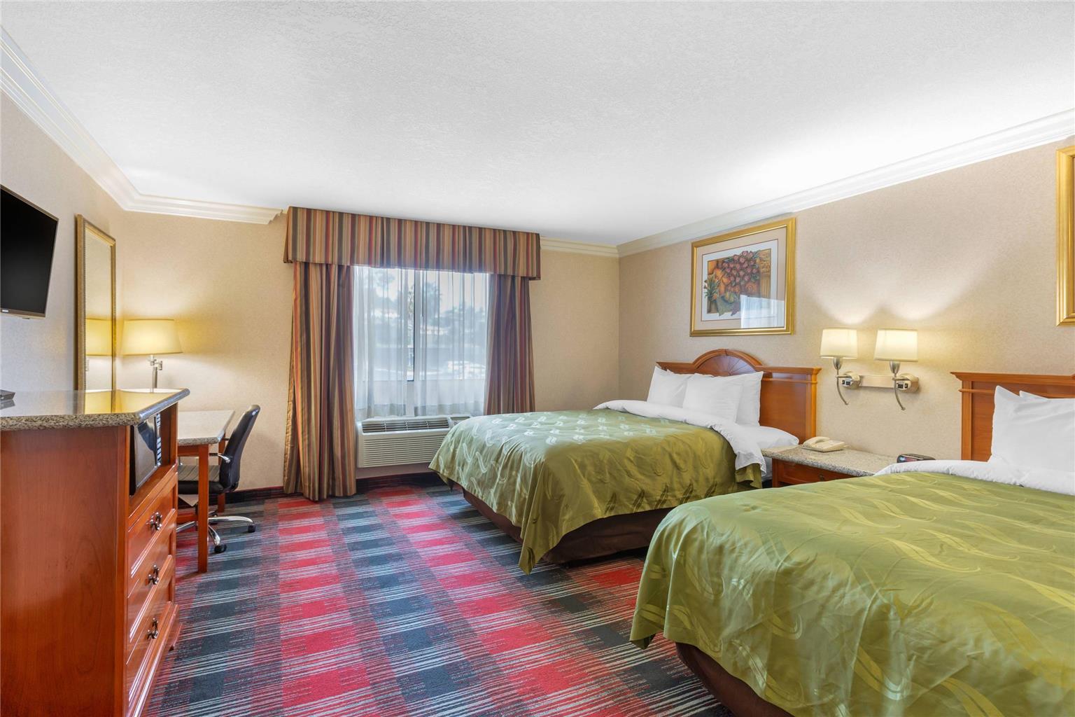 Quality Inn & Suites Oceanside near Camp Pendleton - photo 37