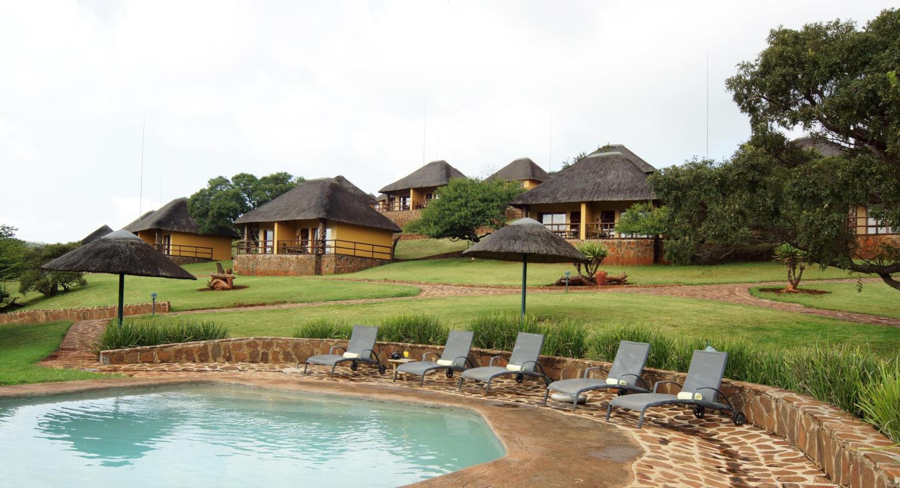 Hannah Game Lodge — 4-Star Luxury Hotel in Hoedspruit, South Africa