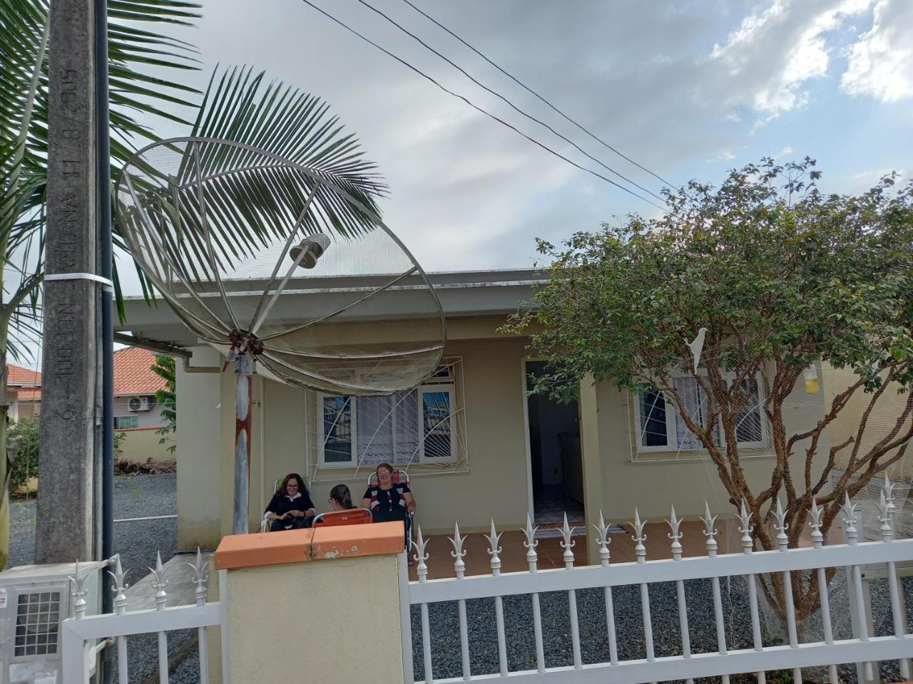 Casa No Centro de Penha