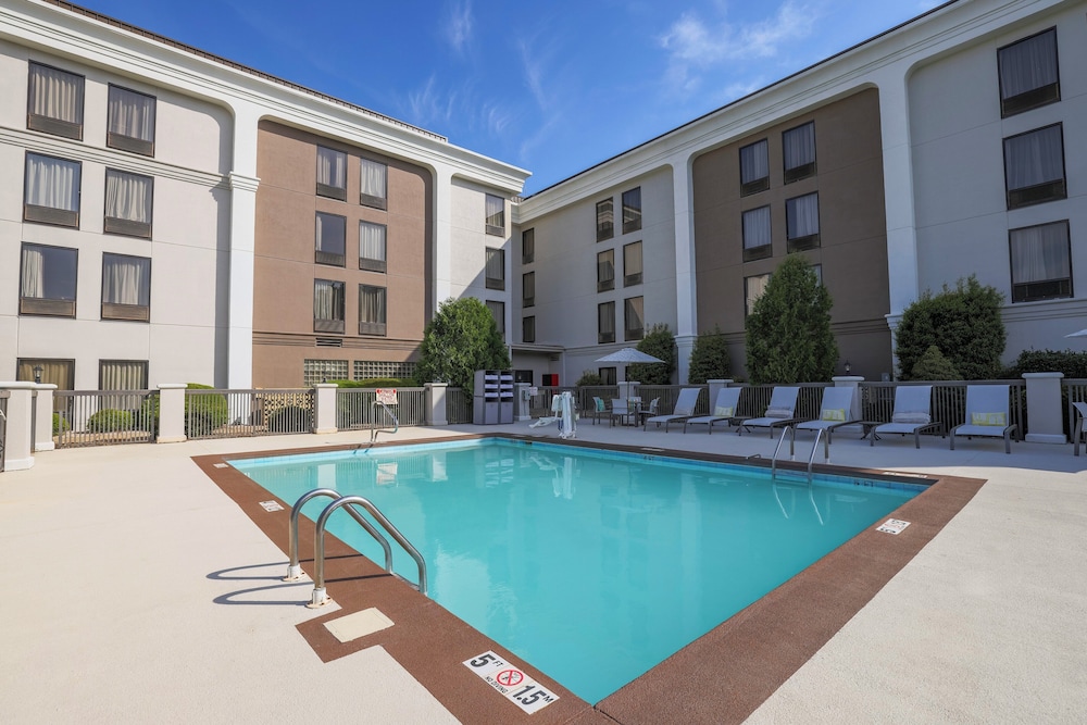 Holiday Inn Express Burlington by IHG - photo 33