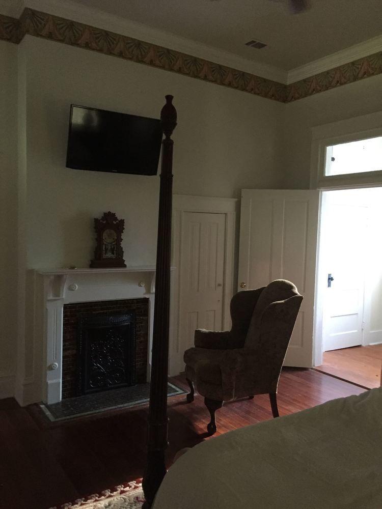 Collina Plantation Inn - photo 16