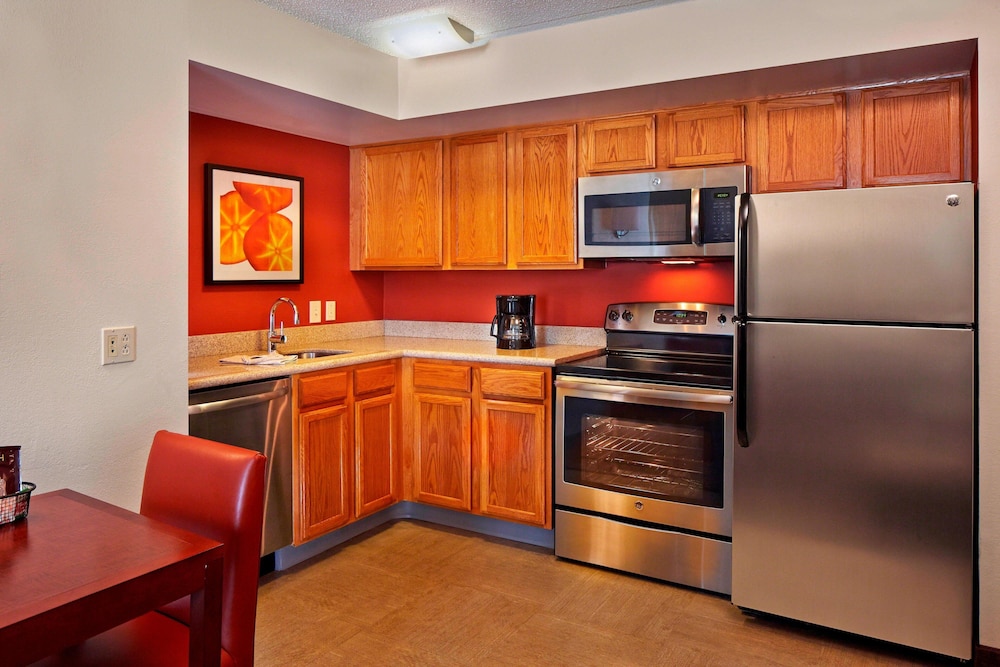 Residence Inn by Marriott Philadelphia Conshohocken - photo 42