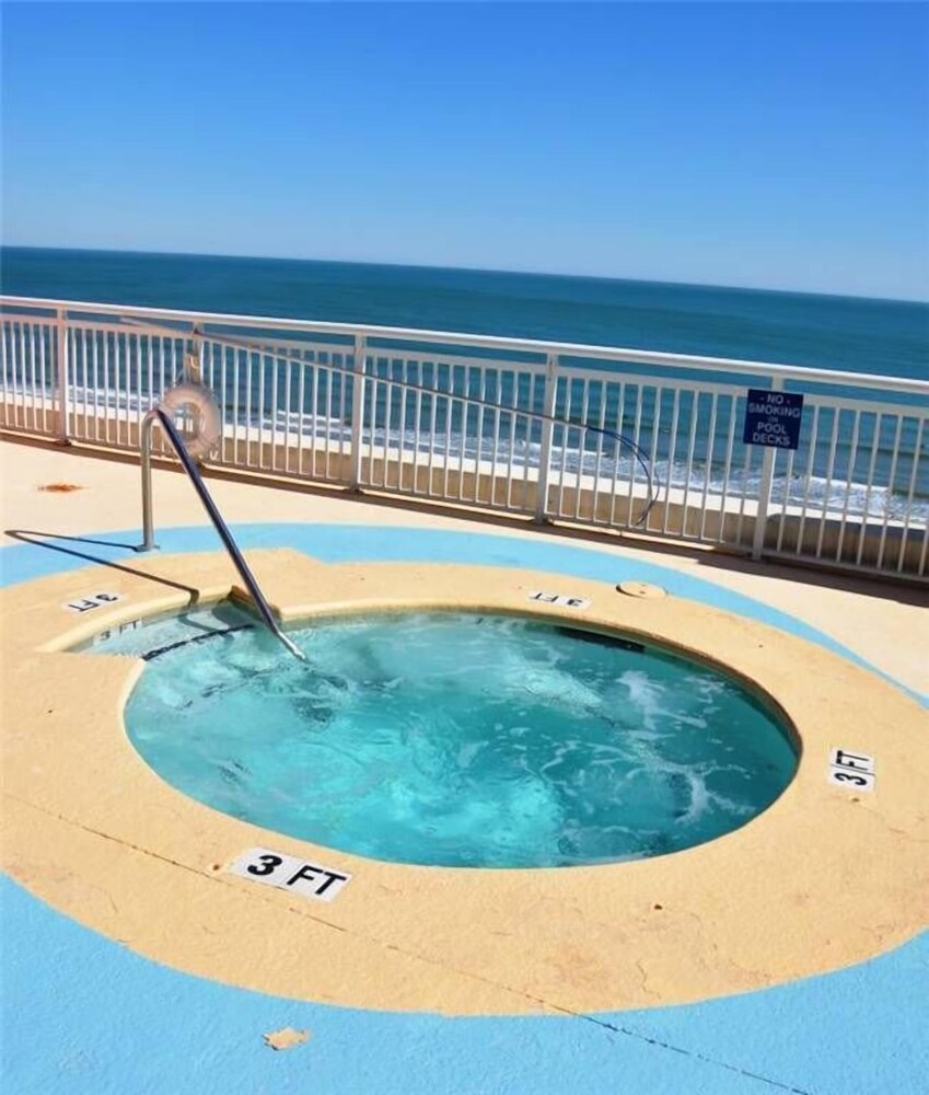 Prince Resort 706 1 Br condo by RedAwning - photo 12