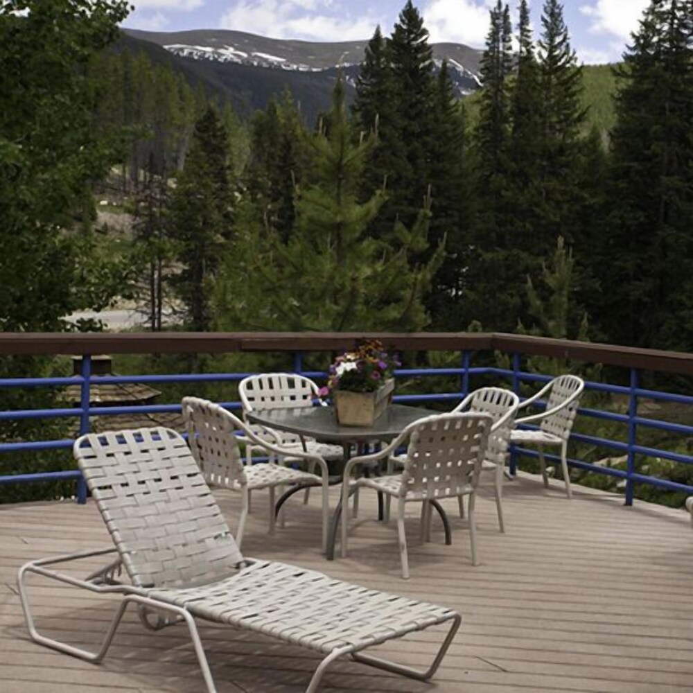 Iron Horse Resort - photo 17