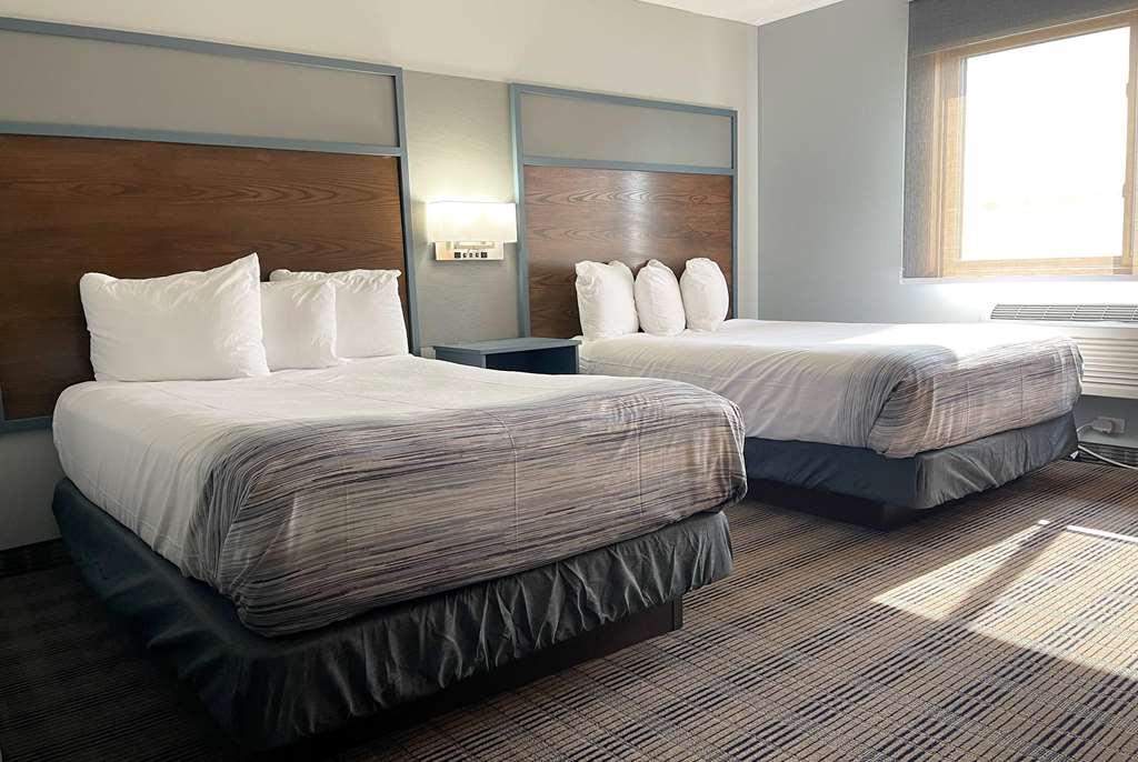 AmericInn by Wyndham Ladysmith - photo 9