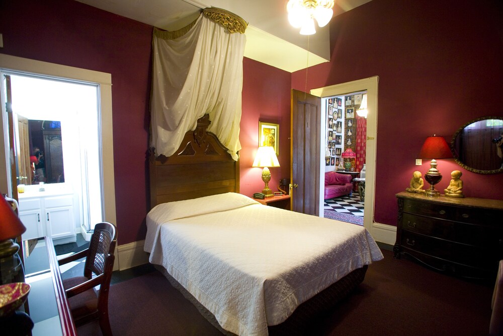 New Orleans Guest House - photo 4