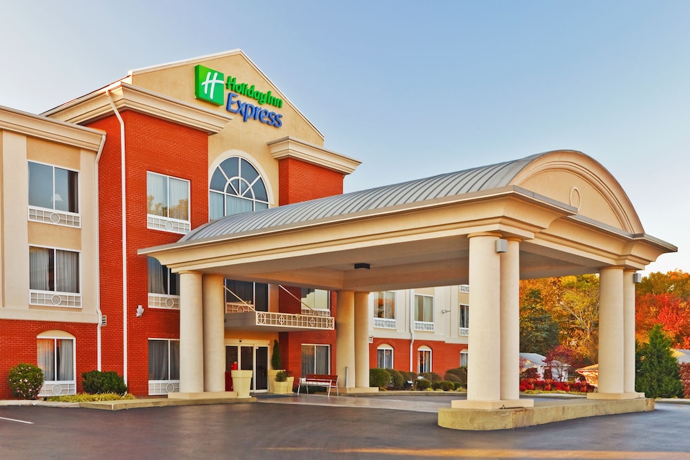Holiday Inn Express Suites Chattanooga By Ihg — Chattanooga