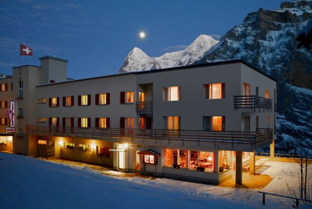 Hotel Edelweiss Superior — hotel in Murren