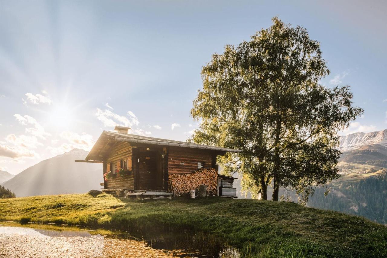 Weiherhütte Ried — hotel in Ried Im Oberinntal