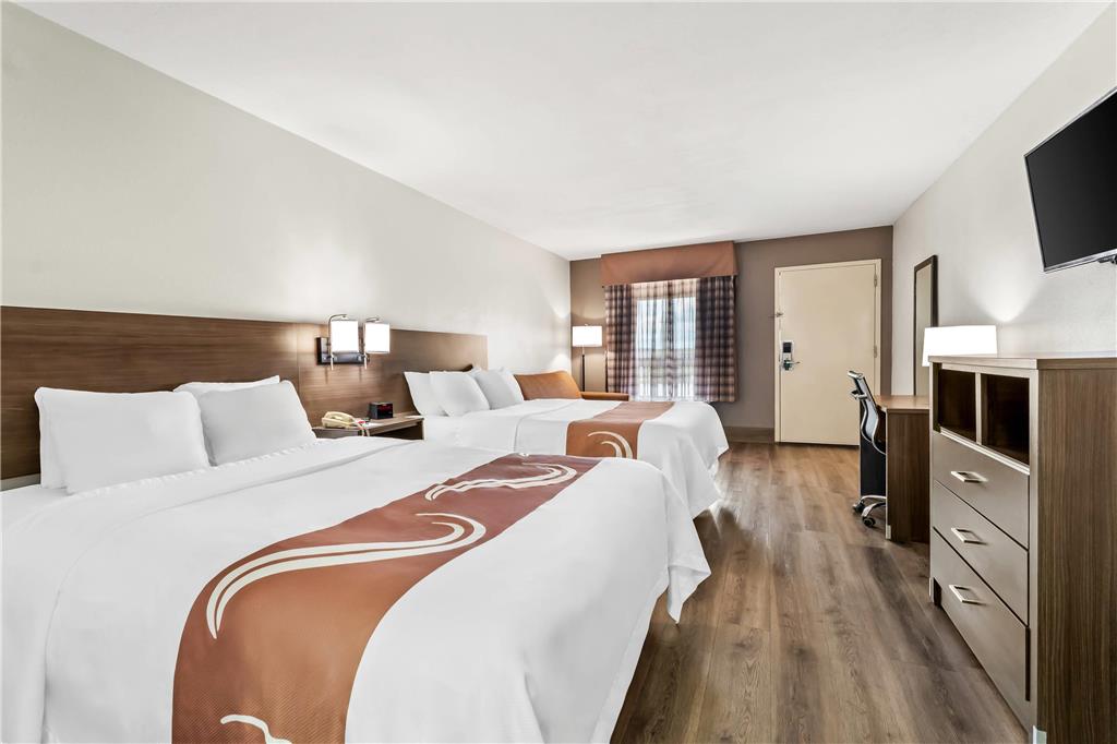 Quality Inn & Suites near Robins Air Force Base - photo 28