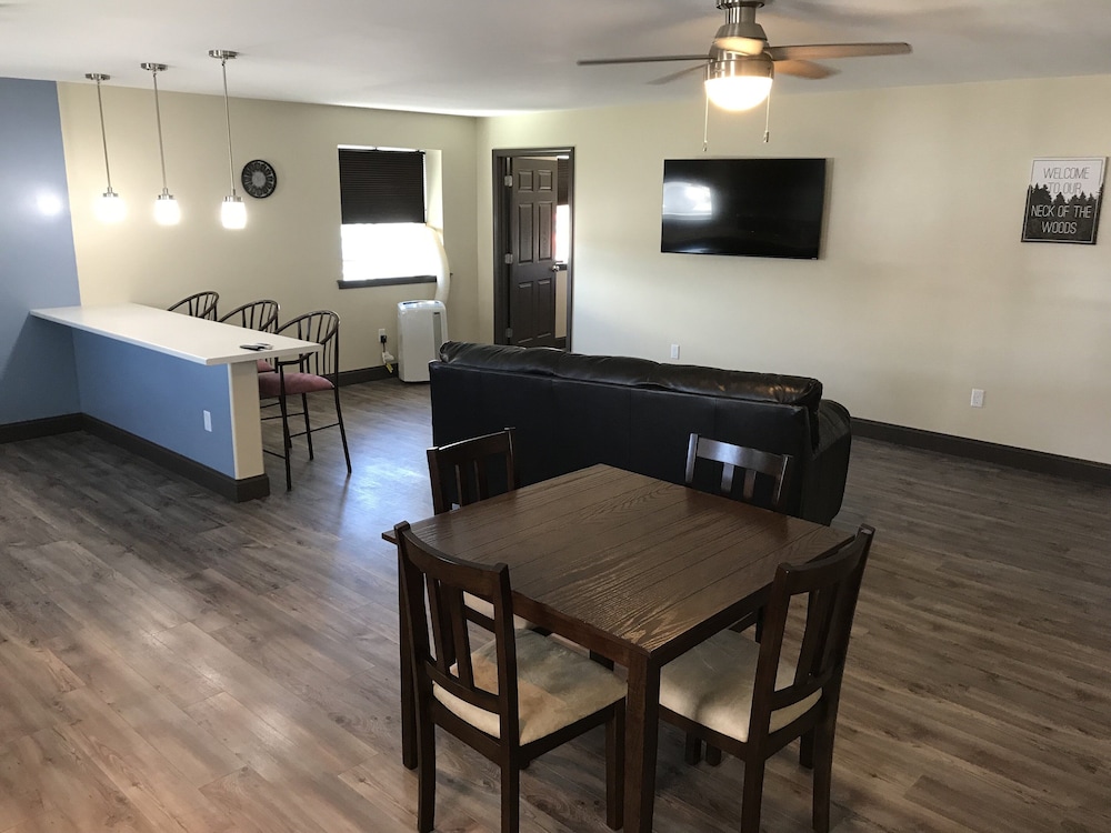 Baxter Park Inn - photo 16