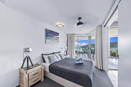 Whitsunday Wonderview — 4-Star Luxury Hotel in Airlie Beach, Australia