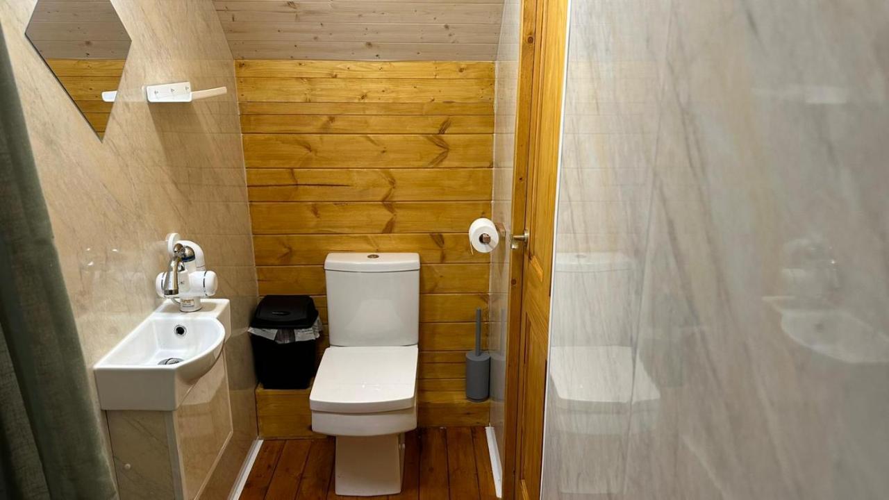 Holly Tree Glamping Cabins