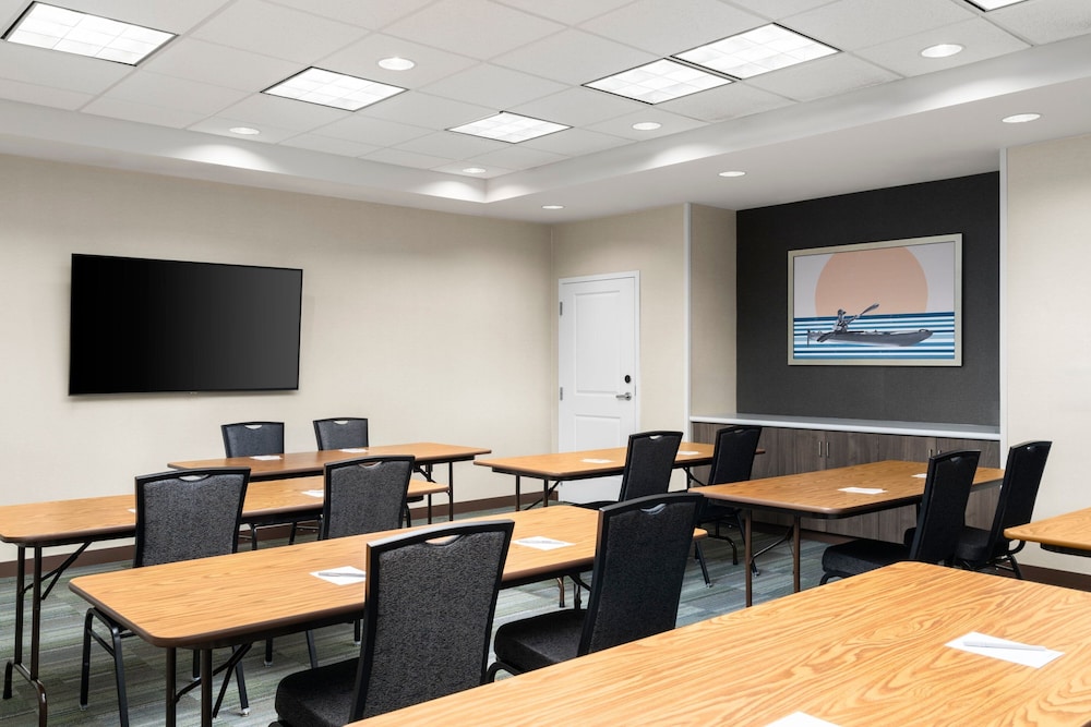 Residence Inn Milwaukee West - photo 35