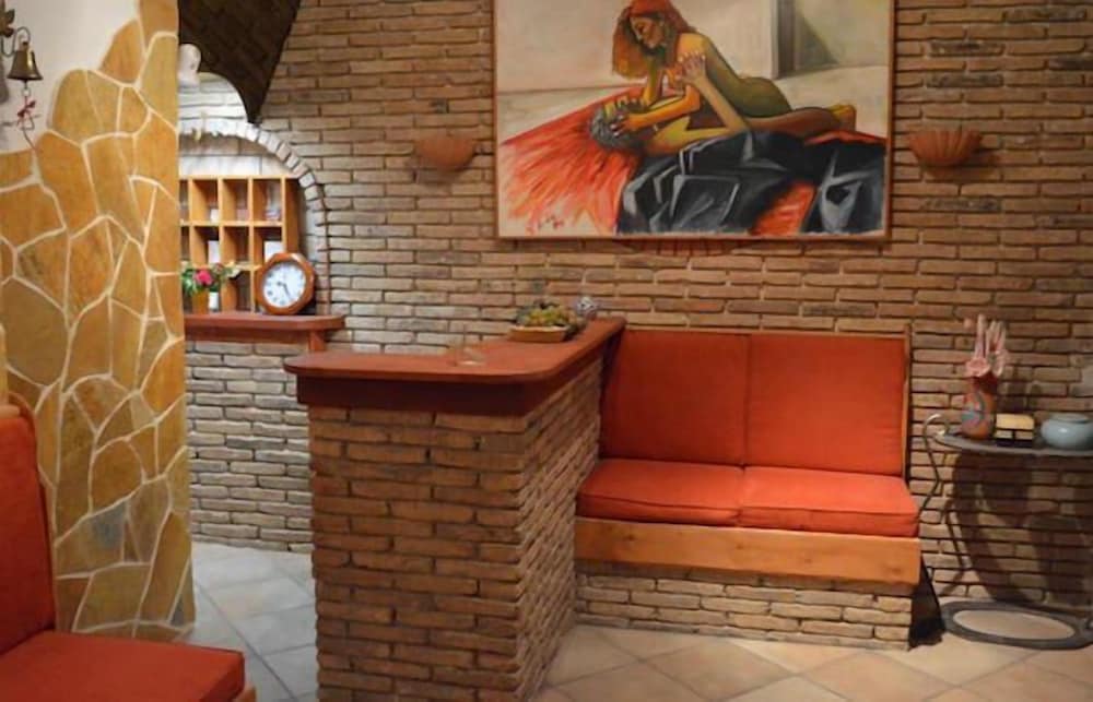 To Oneiro in Kea, Greece