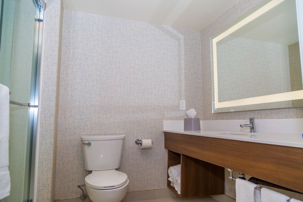 Holiday Inn Express San Diego Airport Old Town by IHG - photo 16