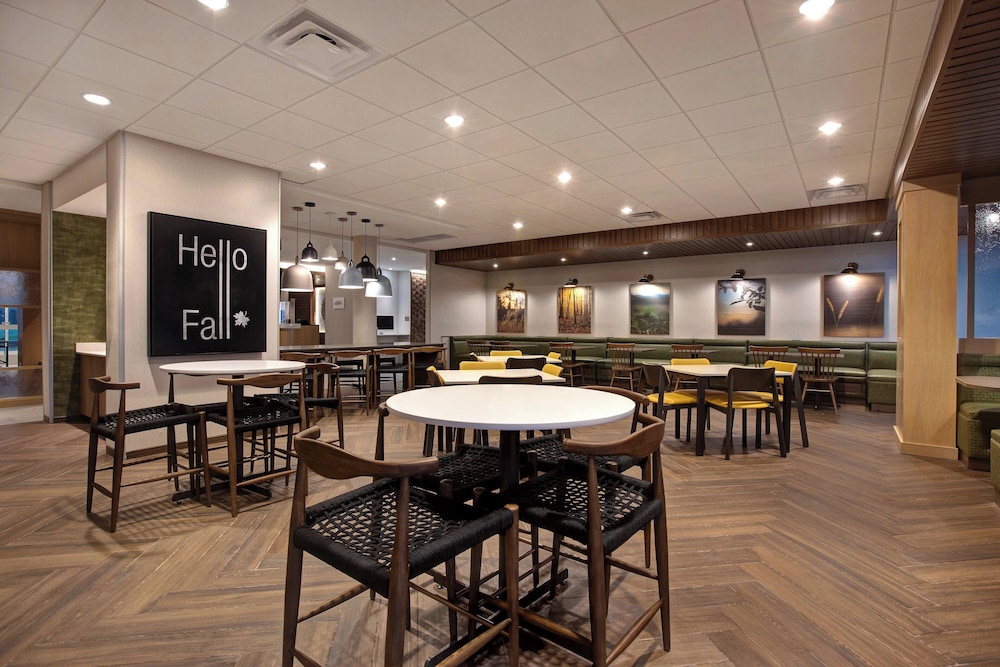 Fairfield Inn & Suites by Marriott Chicago Bolingbrook - photo 25