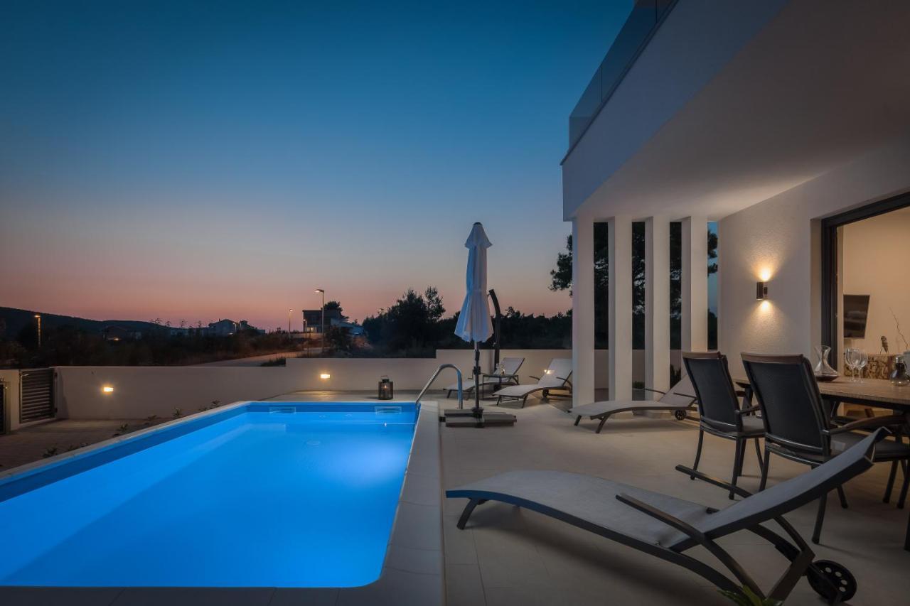 Villa Nadija with Heated Pool — 4-Star Luxury Hotel in Vodice, Croatia